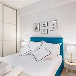 דירה Anaria Blue ארמופוליס